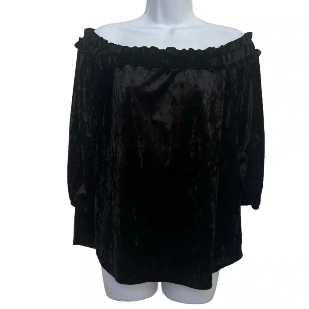 Liliana Off‎ The Shoulder Velvet Top Black Fits Large-XL